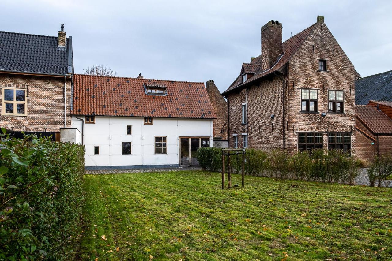 Вилла Begijnhof 9 Синт-Трёйден Экстерьер фото